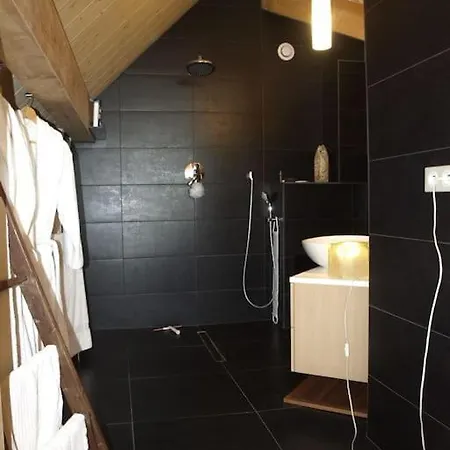 Riesling Home Au 49 Villa
